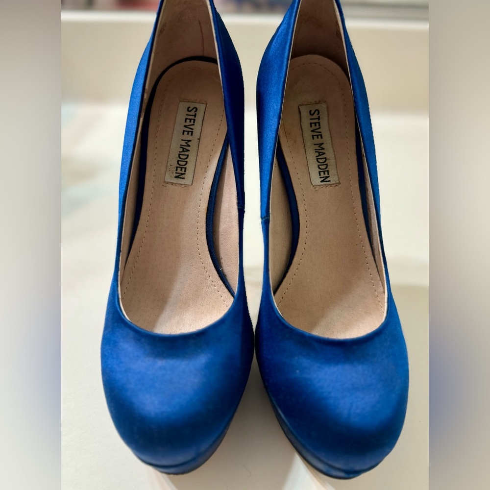 Steve Madden Blue Heels